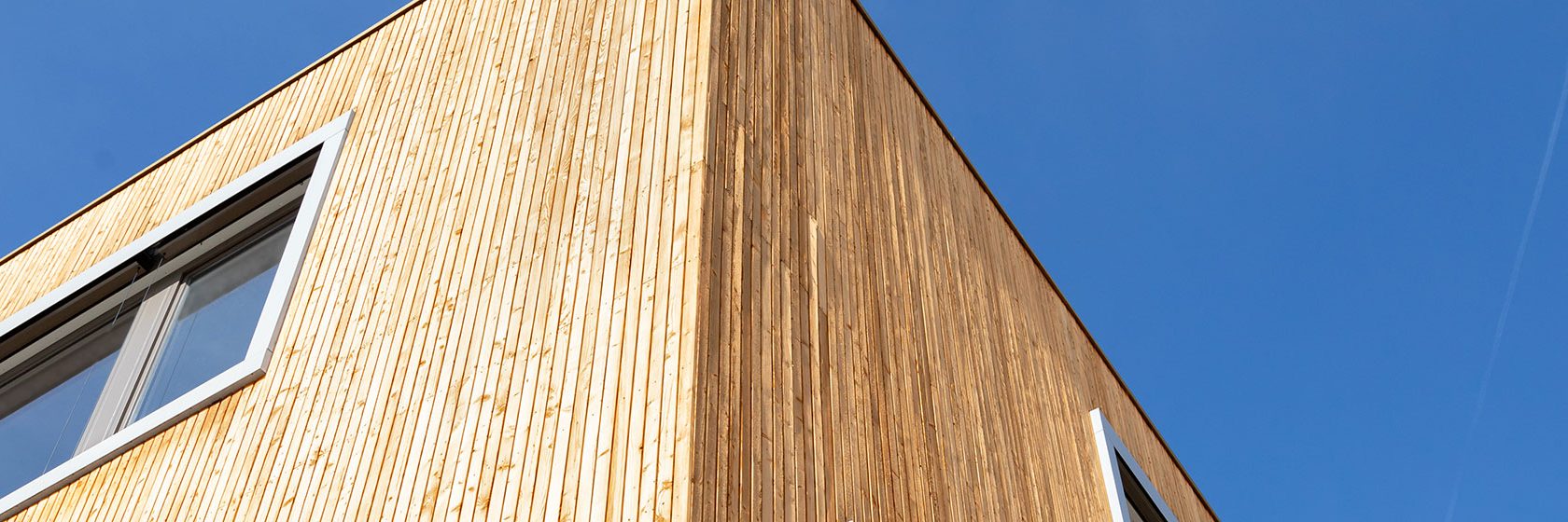 Modern husfasad i trä