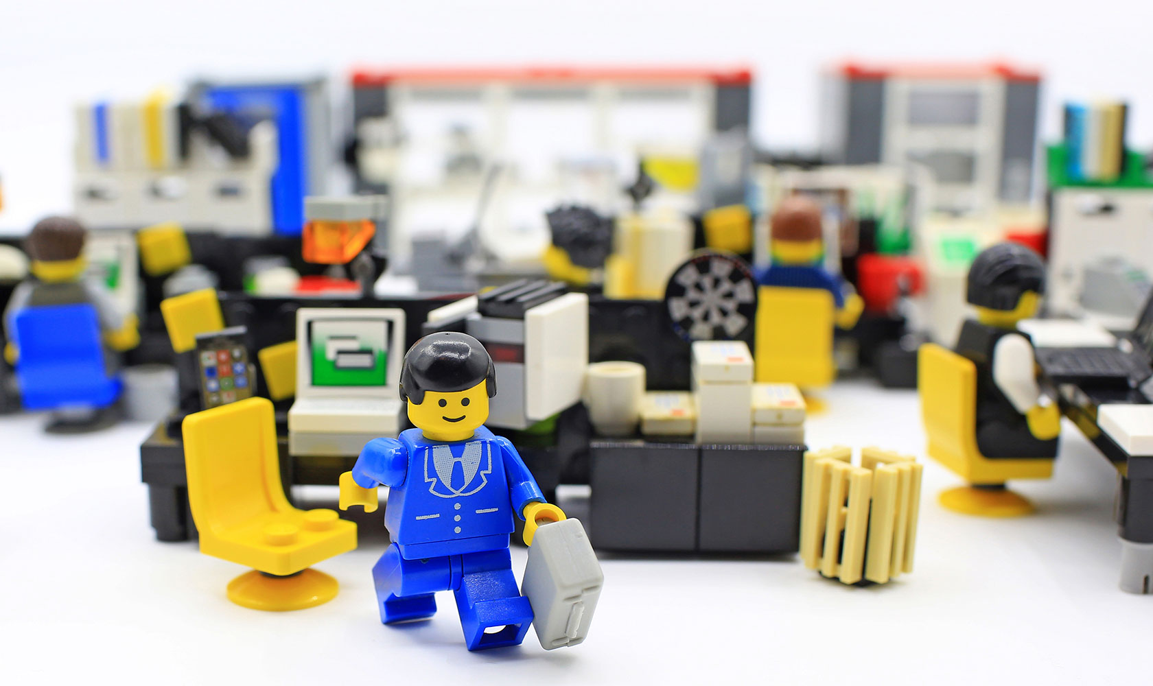 Legogubbe med portfölj