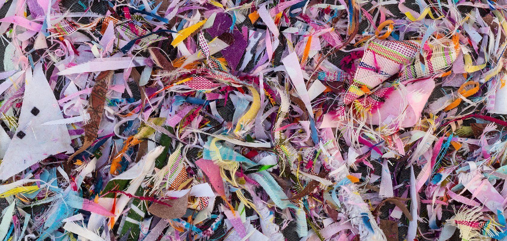 Överblivna tygbitar